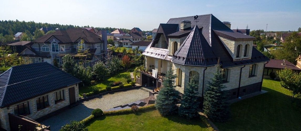 Как женский аудит загородных домов спасает семьи от неликвидных активов