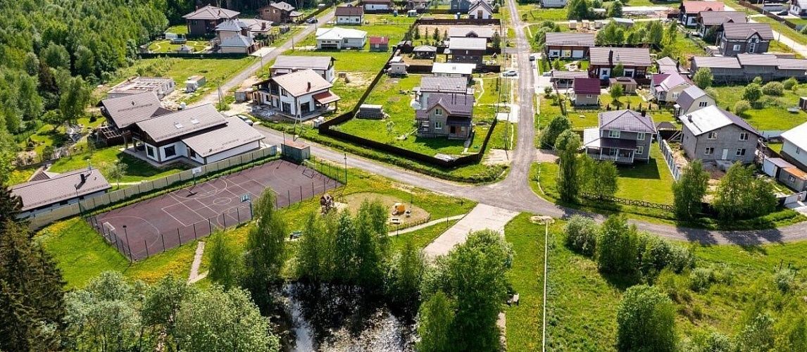Счастье в замедлении: как загородный ритм возвращает нам вкус к жизни и лечит уставший мозг