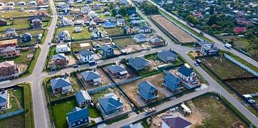Почему стоит купить землю в коттеджных поселках Подмосковья?